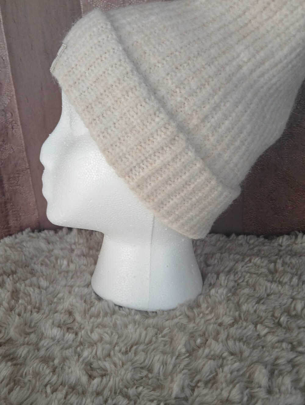 💎 Favorite Daughter Women's Hat THE LOGO PATCH RIB BEANIE Ivory - Picture 8 of 9